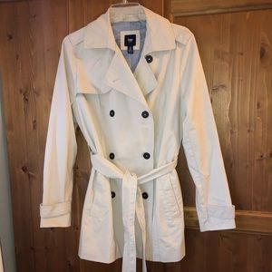 Gap trench coat